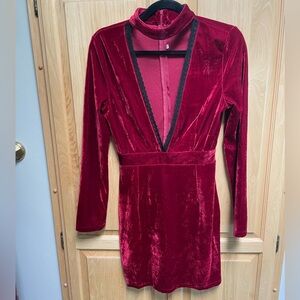 Velvet v neck dress